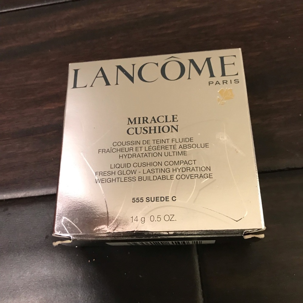 Lancôme Miracle Cushion Foundation 555 Suede C